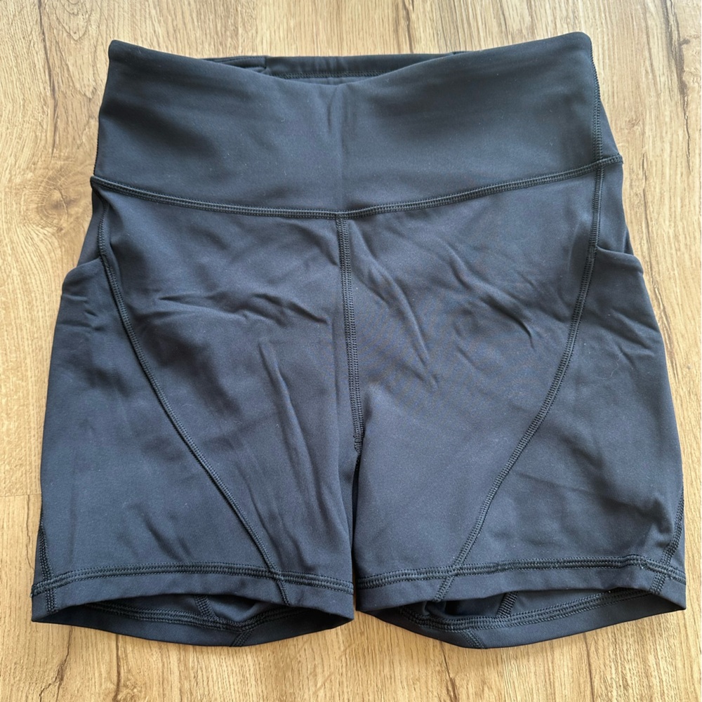 Lululemon fast and free black biker shorts
